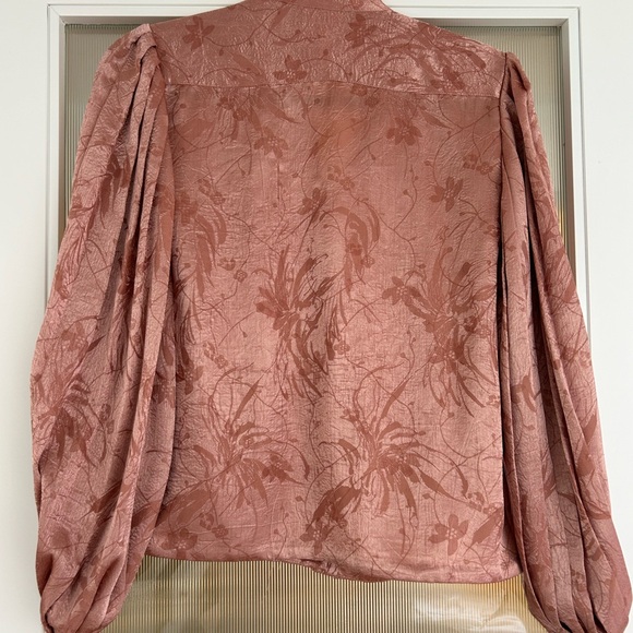 Alice + Olivia - Picture 2 of 4